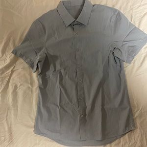 Lululemon Down to the Wire Button down Shirt Med